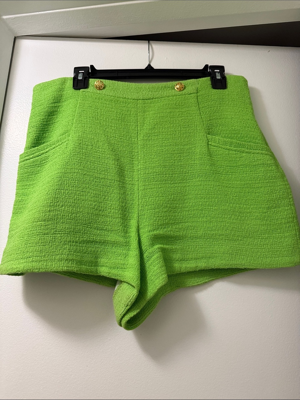 Zara Bright Lime High-Waist Textured Women's Shorts with Gold Buttons